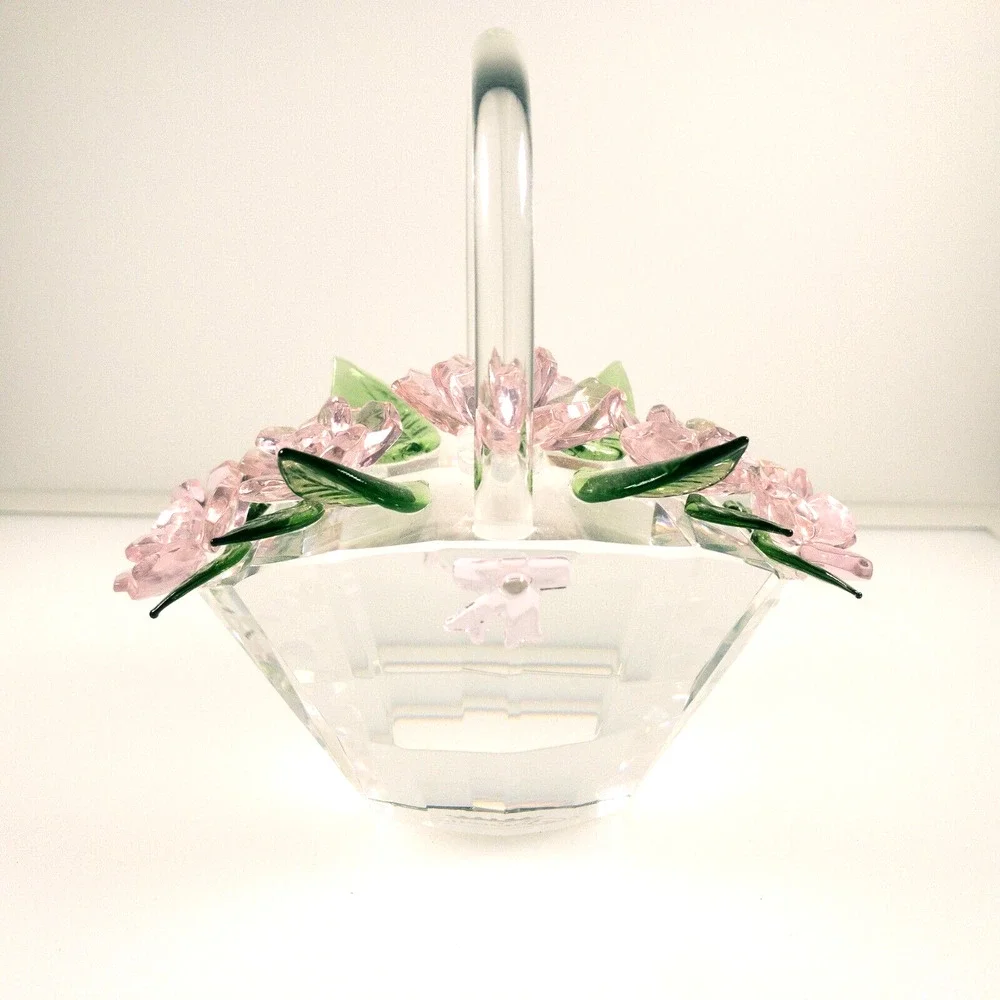 Sorelle Crystal Spring Basket of Flowers Pink Petals Green Leaves Bow 5 in Tall